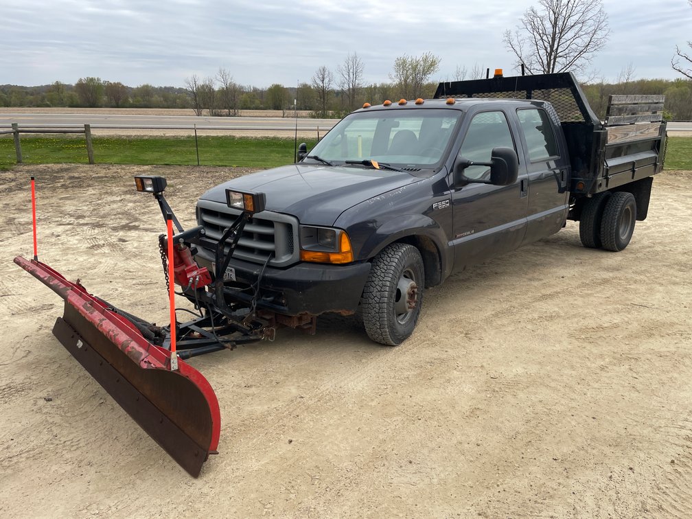 2000 Ford Super Duty F-350 XLT (Has WI Title)