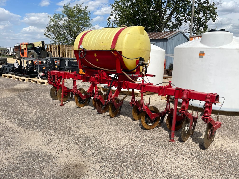 (6) Row Applicator