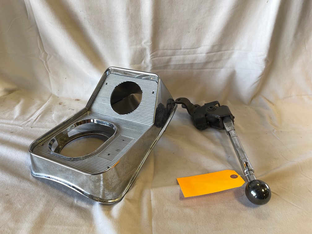 4 Speed Shifter Bezel and Shifter (Las Cruces, NM)
