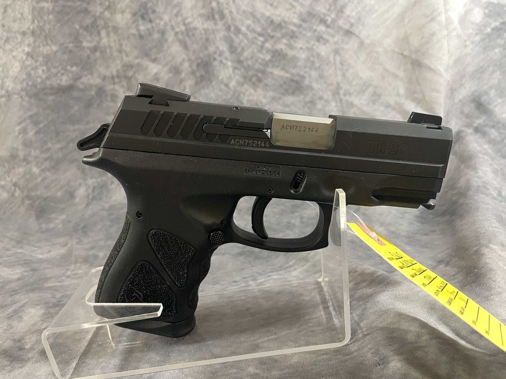 Taurus  TH9C Compact  9mm Luger  Pistol, SN: ACN752144