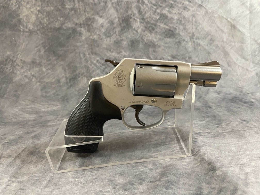 Smith & Wesson  Model 637 38 SPL  Revolver, SN: CVP9964