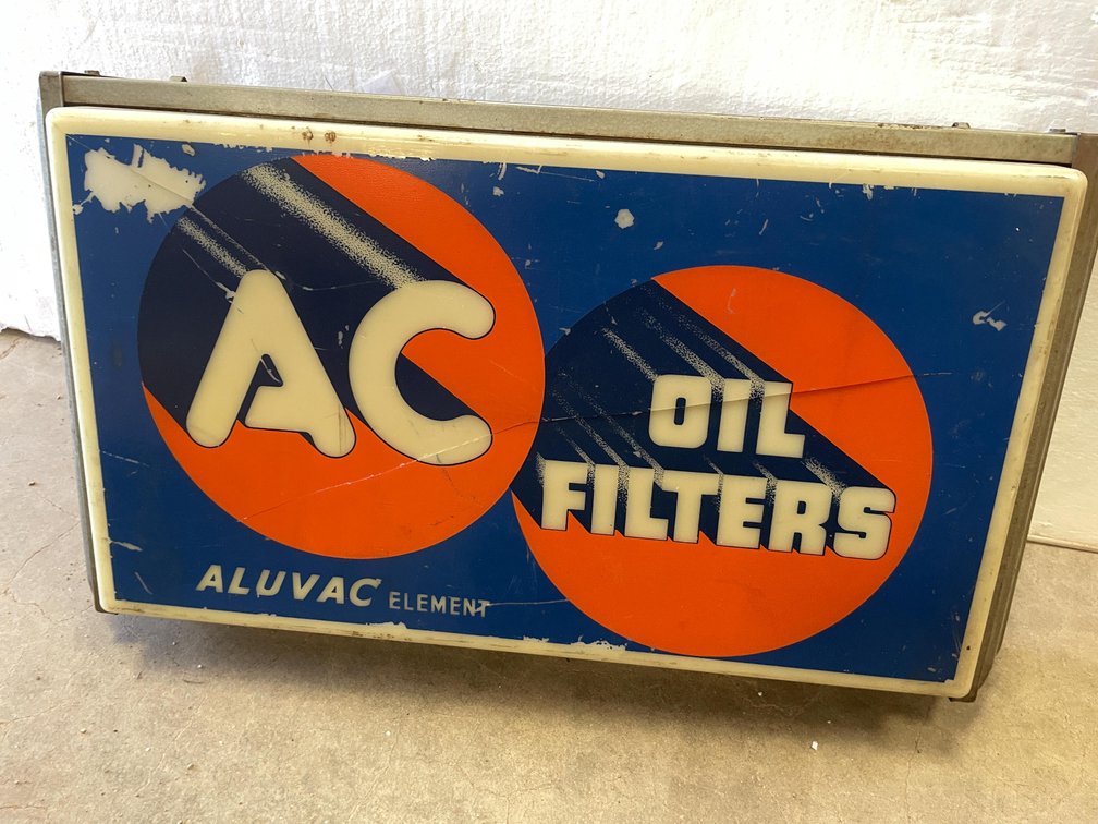 Vintage AC Delco Oil Filters Light (Las Cruces, NM)