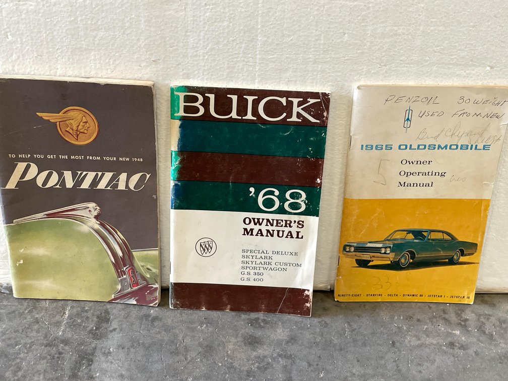 Vintage Pontiac, Oldsmobile, and Buick Owner's Manuals (Las Cruces, NM)
