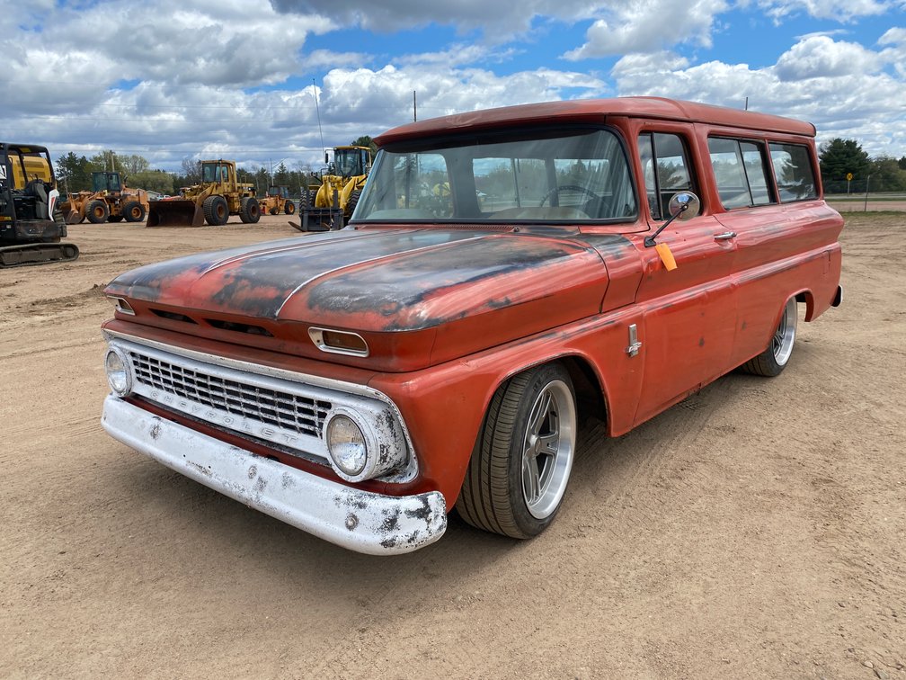 1963 Chevy 10 Suburban (Has Nebraska Title) (Nitke Yard-Mosinee, WI)