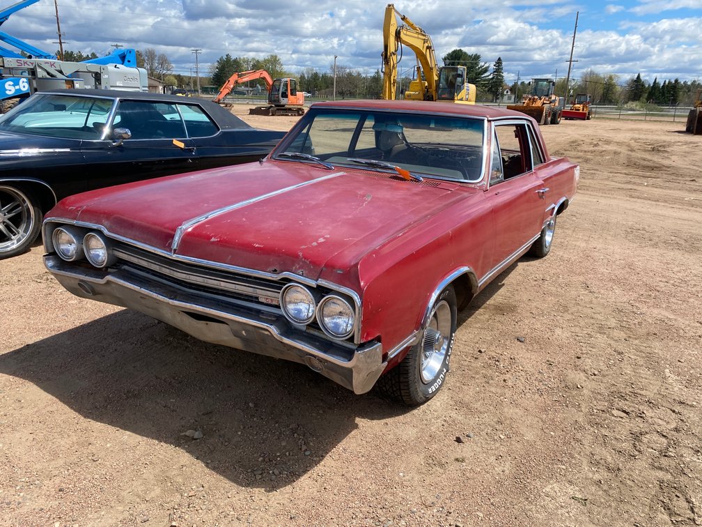 1965 Oldsmobile 442 (No Title) (Nitke Yard-Mosinee, WI)