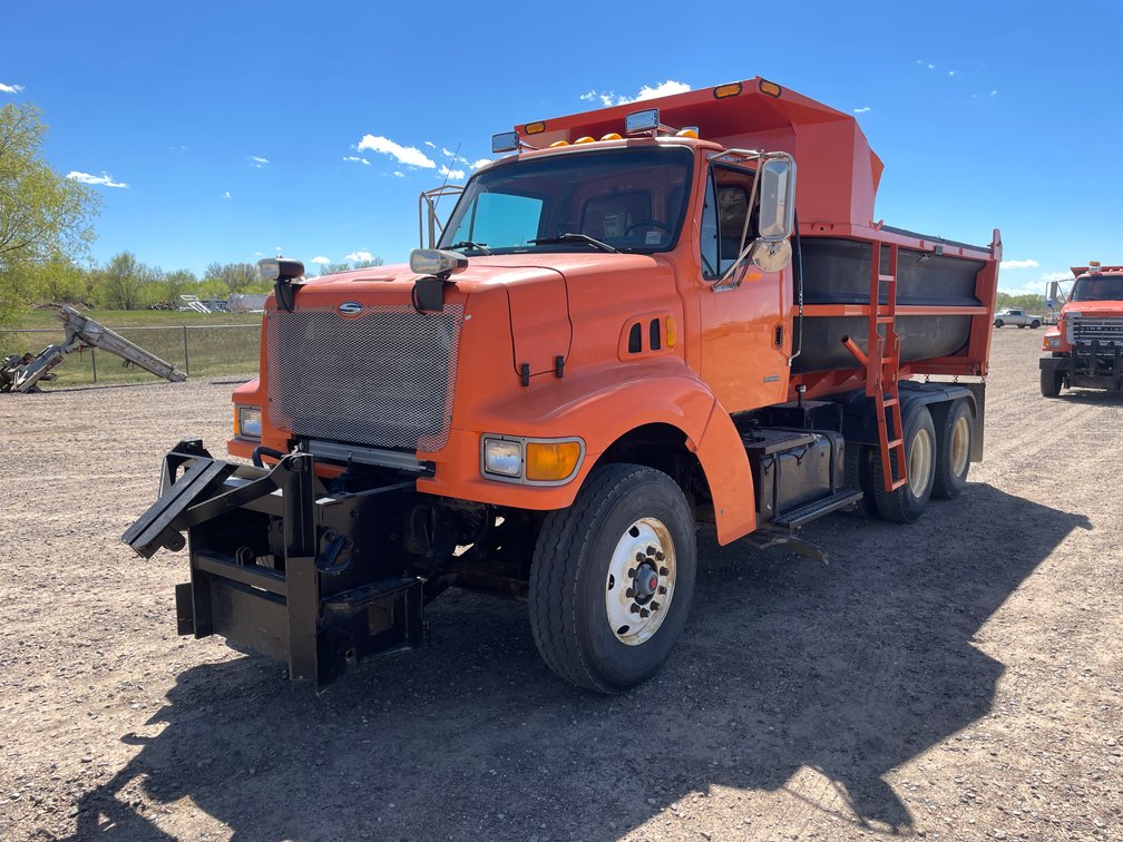 2000 Sterling Plow Truck (Has MN Title)