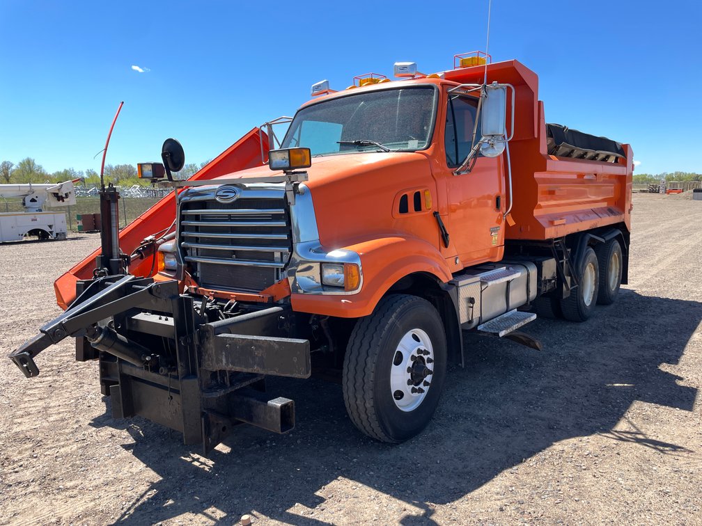 2009 Sterling Dump Truck (Has MN Title in Delay)