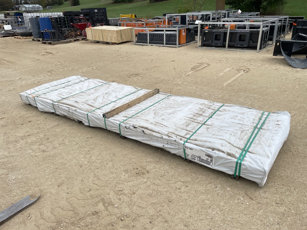 Bundle of Venture Gray Solid Composite Deck Boards