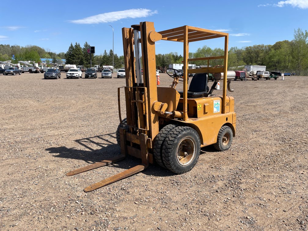 Minneapolis Moline Forklift