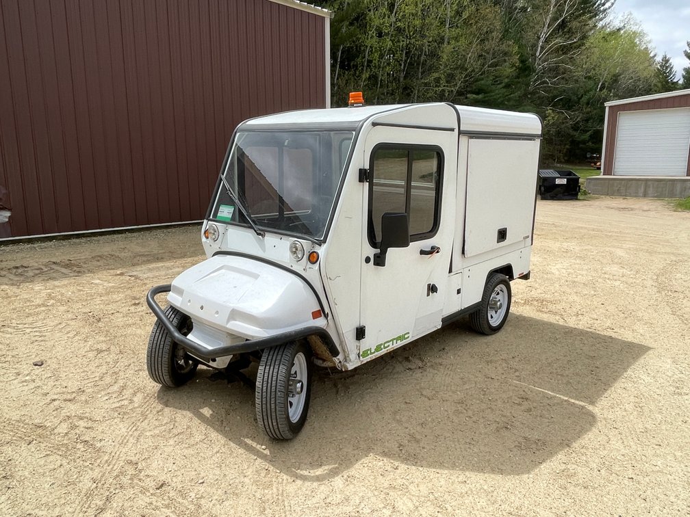 Columbia ParCar Summit Electric Utility Vehicle (No Title)