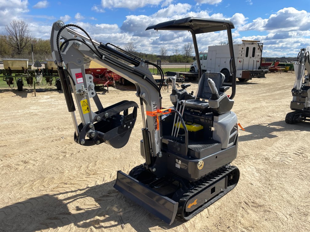 New ATS ME18 Mini Excavator