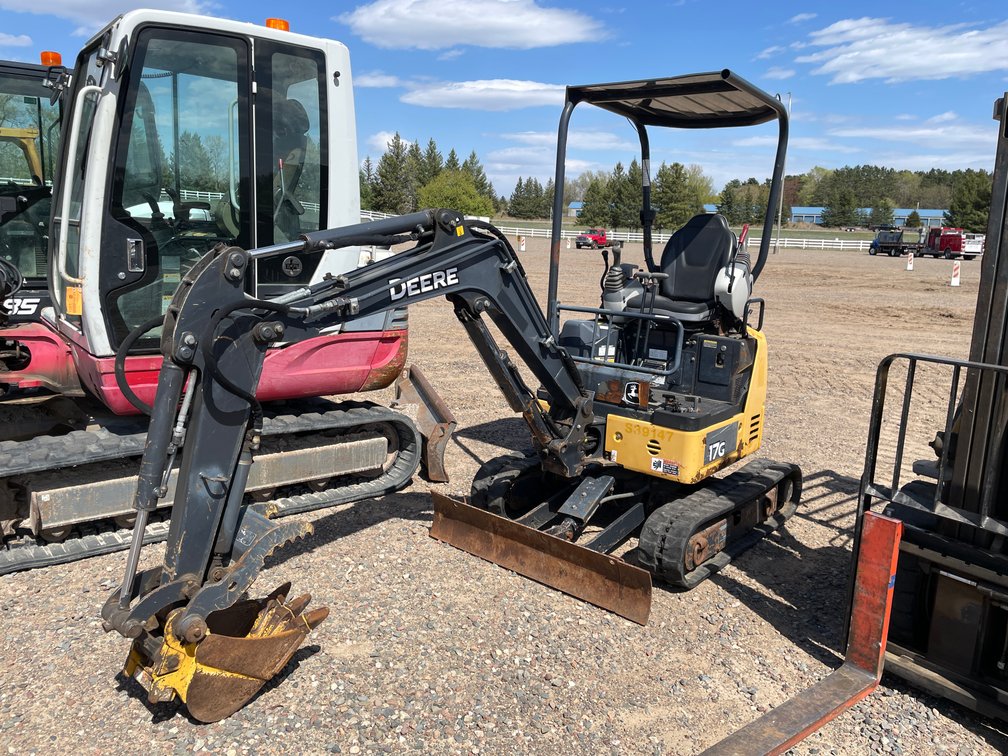 John Deere 17G Backhoe