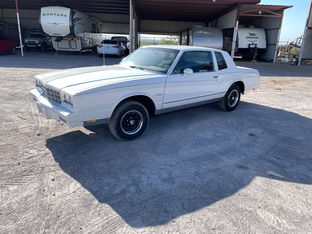 1984 Chevrolet Monte Carlo (Has NM Title) (Las Cruces, NM)