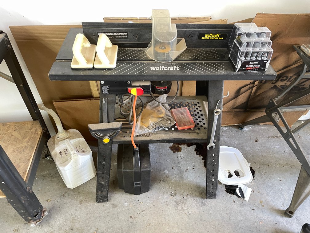 Craftsman Router with Wolfcraft Router Table