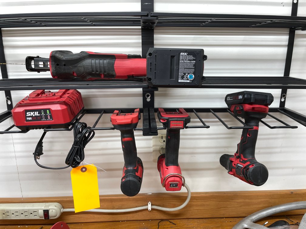 (4) Skil 20V Tools