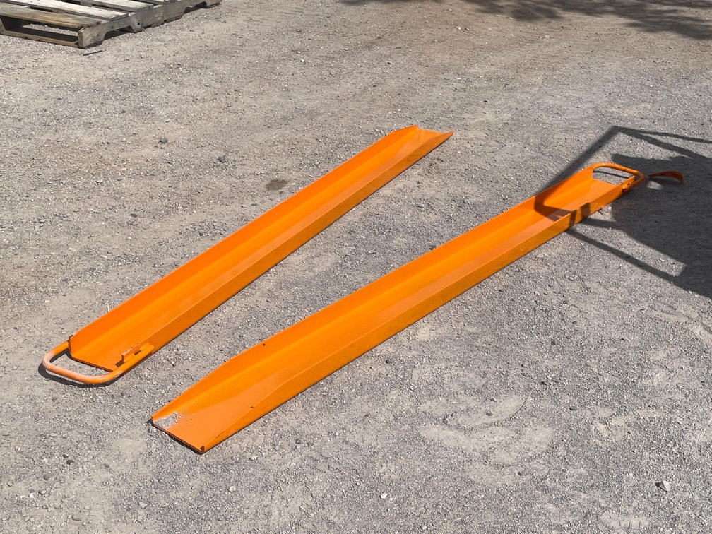 Unused 2026 Wolverine Skid Steer Pallet Fork Extensions