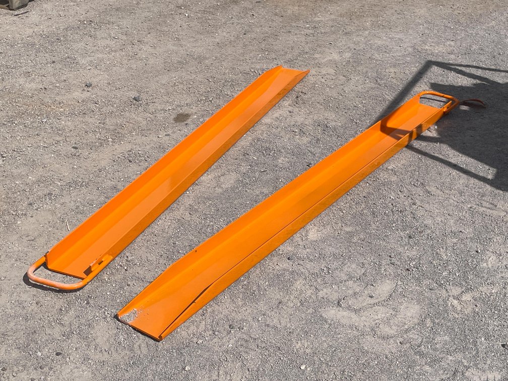 Unused 2026 Wolverine Skid Steer Pallet Fork Extensions
