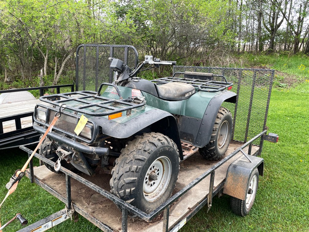 2000 Arctic Cat 4 Wheeler with 5' Moose Plow