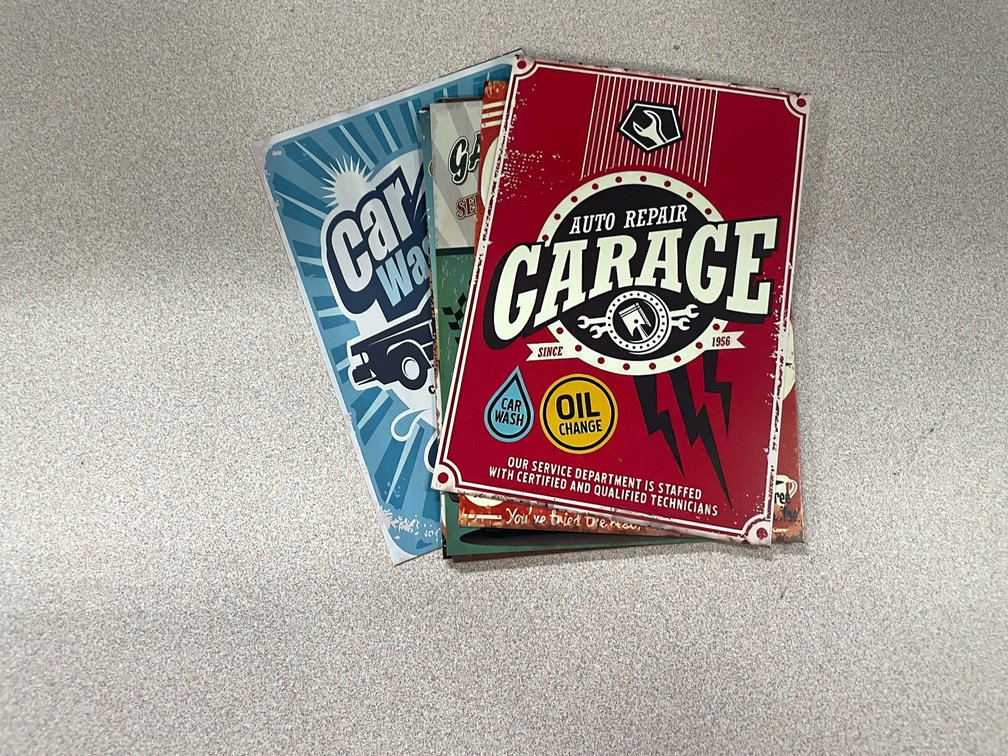 Garage signs (T2)
