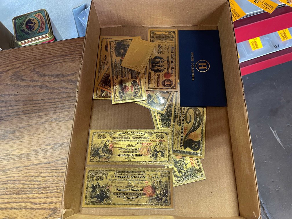 Old Style US National Currency Gold Foil Banknotes (T5)