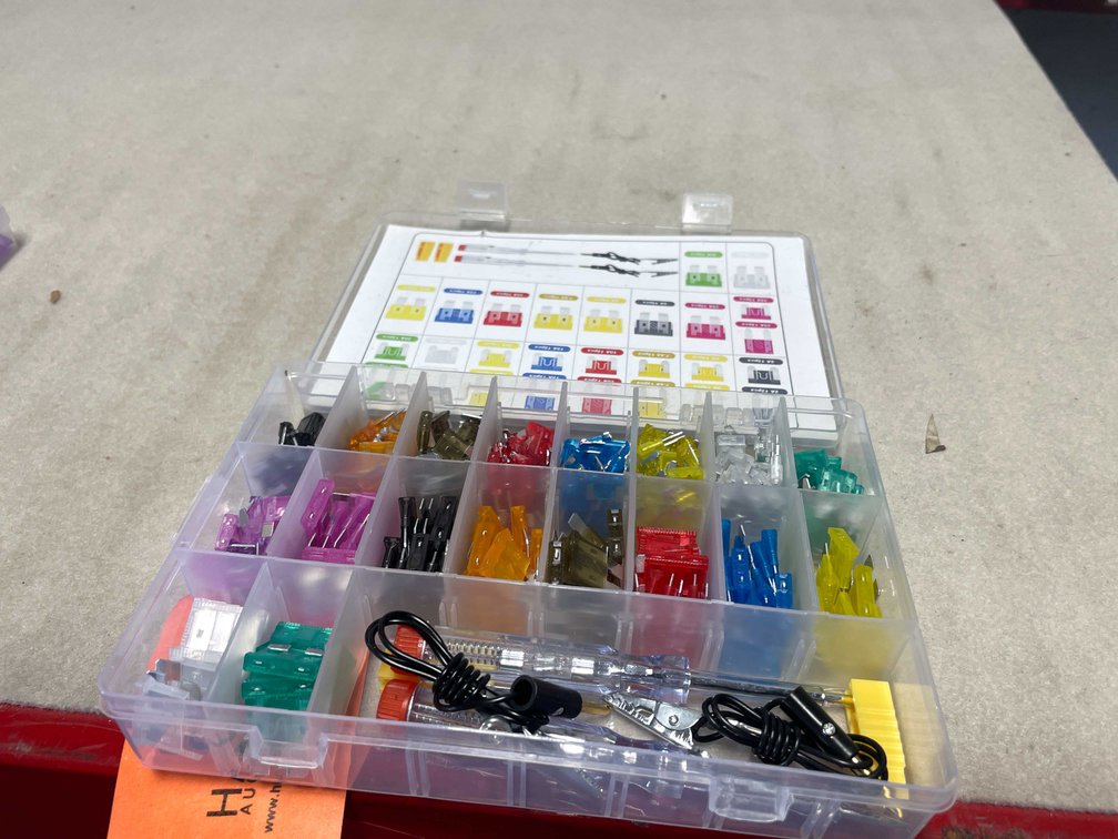 322 Piece Fuse Set (CW)