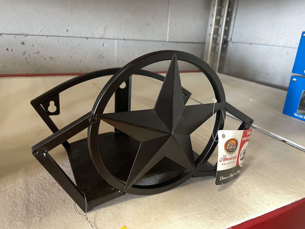Liberty Star Metal Hose Hanger (CW)