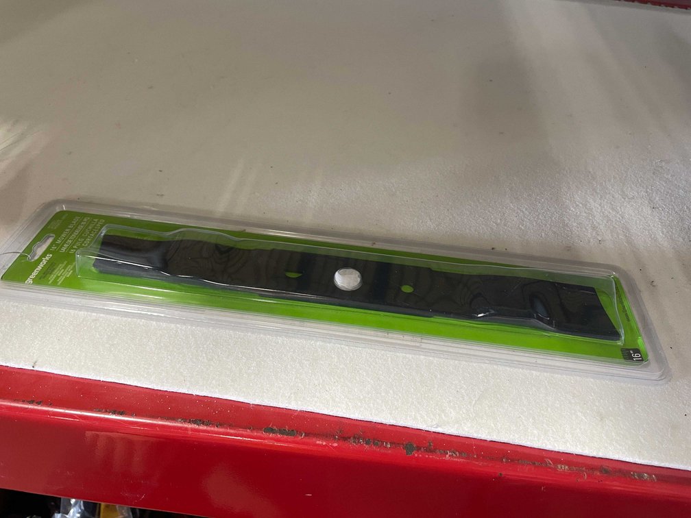 Greenworks 16" Lawn Mower Blade (CW)