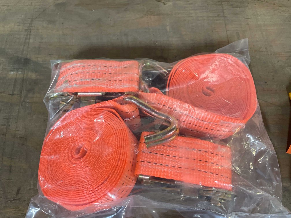 (2) Ratchet Straps, 1.5" W x 15' L (PR12)