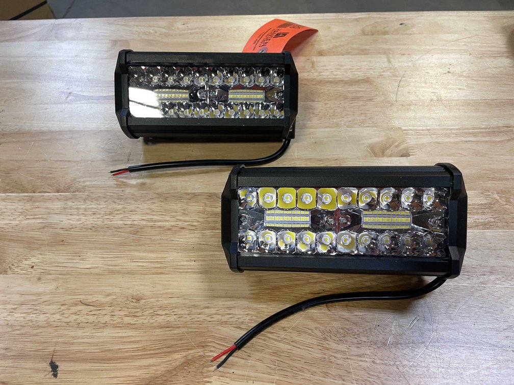 (2) LED 6.5" Long Worklights, 12/24vdc (PR12)