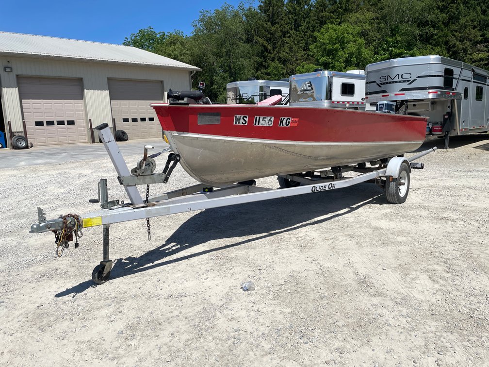 1977 Lund 16' Aluminum Deep V Boat with Trailer (Has WI Registration Card)(Helenville,WI)
