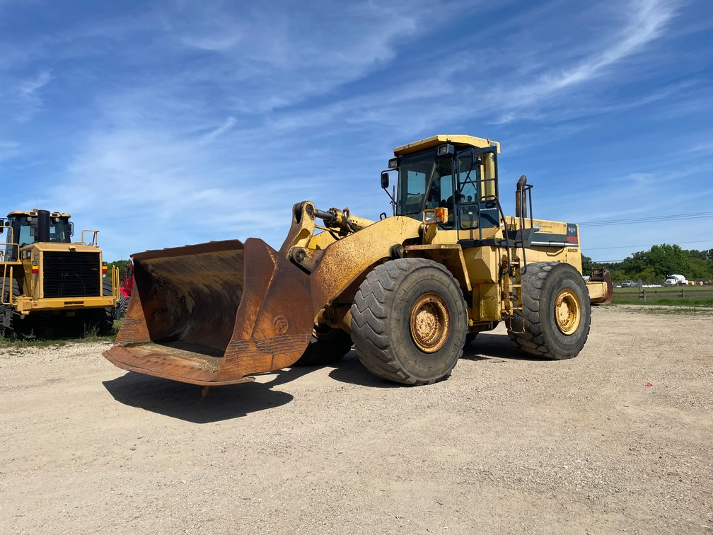 Komatsu WA500 Wheel Loader