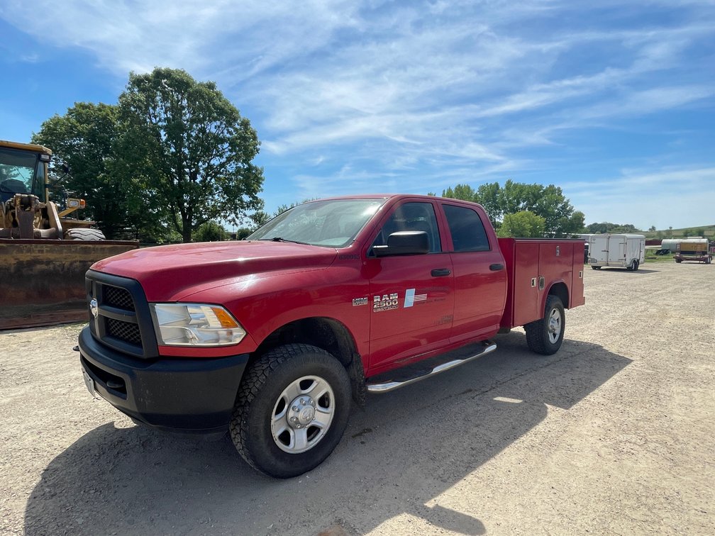 2015 Dodge Ram 2500 Heavy Duty Utility Truck (Has WI Title)