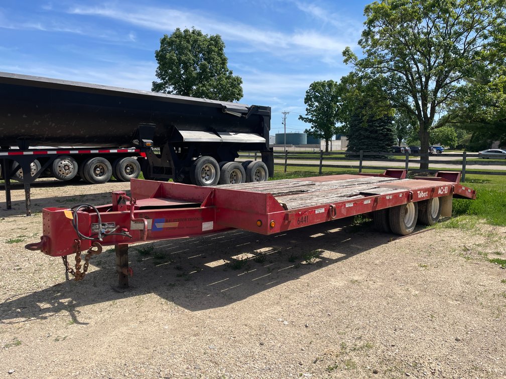 2002 Talbert 24' Deck Over Tag Trailer (Has WI Title)