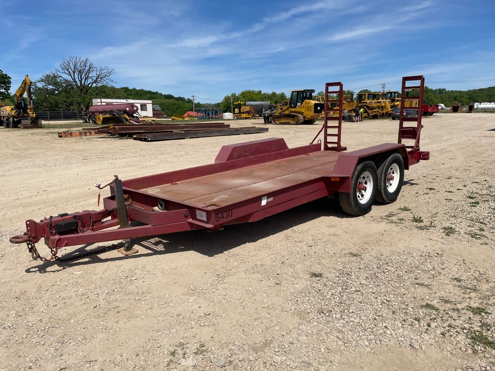 2001 Olympic 16' 6" Tandem Axle Trailer (Has WI Title)