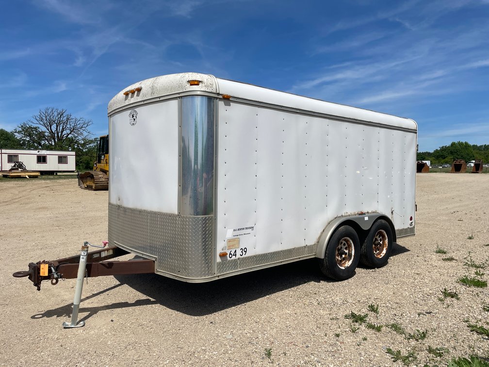 2004 Cargo Express 14 1/2 ' Tandem Axle Enclosed Trailer (Has WI Title)