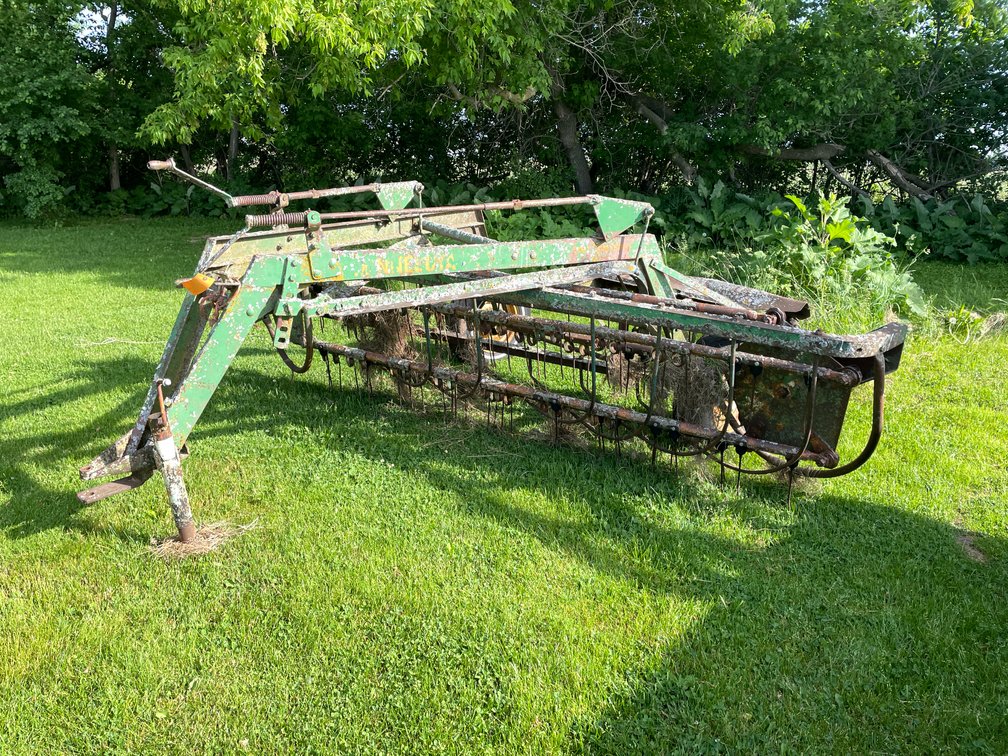 Minnesota Basket Rake