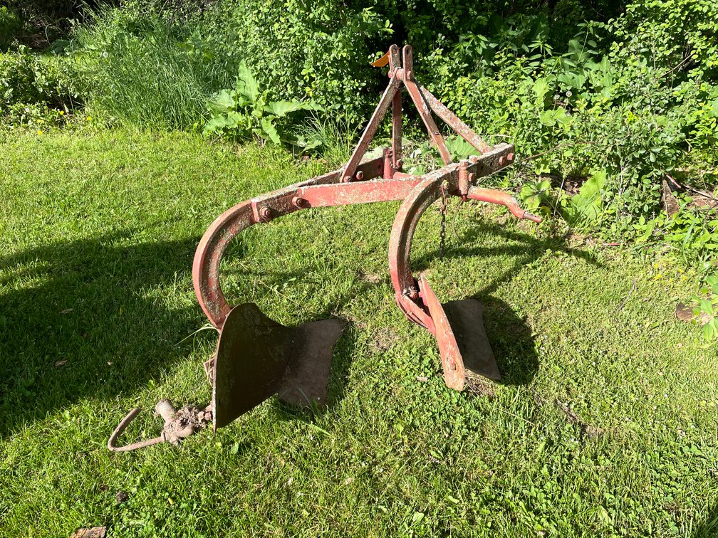 Two Bottom 3-Point Mount Plow