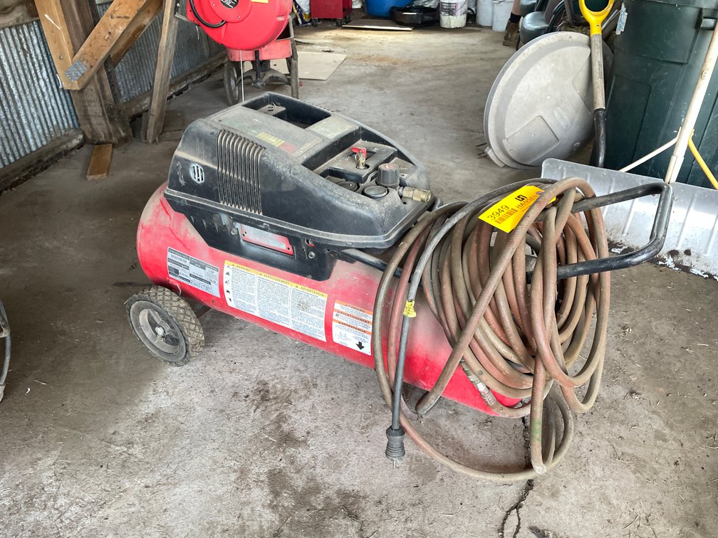 Campbell Hausfeld 17-Gallon Air Compressor