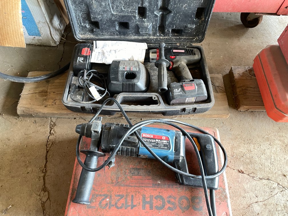 (2) Shop Power Tools