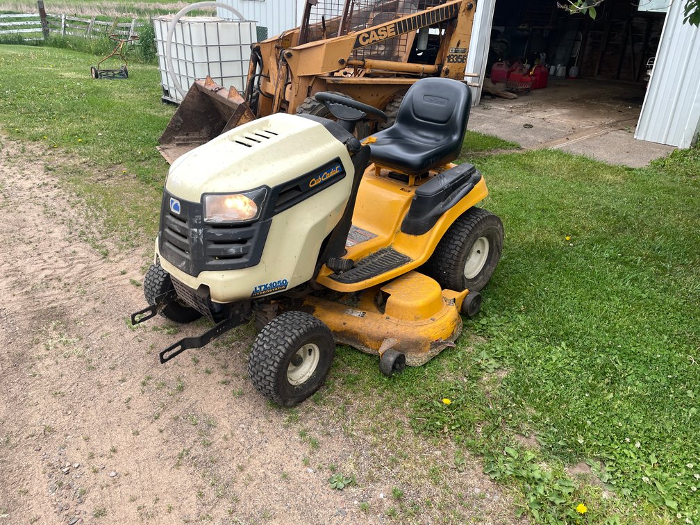 Cub Cadet LTX1050