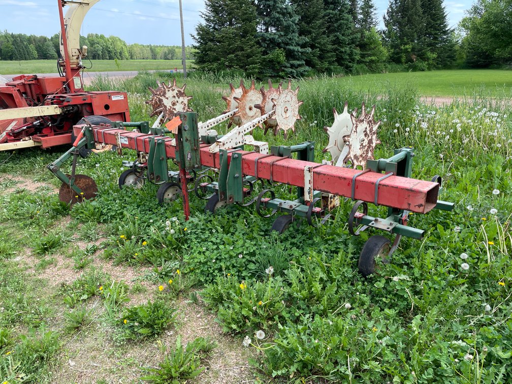 Brillion BRS-02 3-point Cultivator (Ringle, WI)