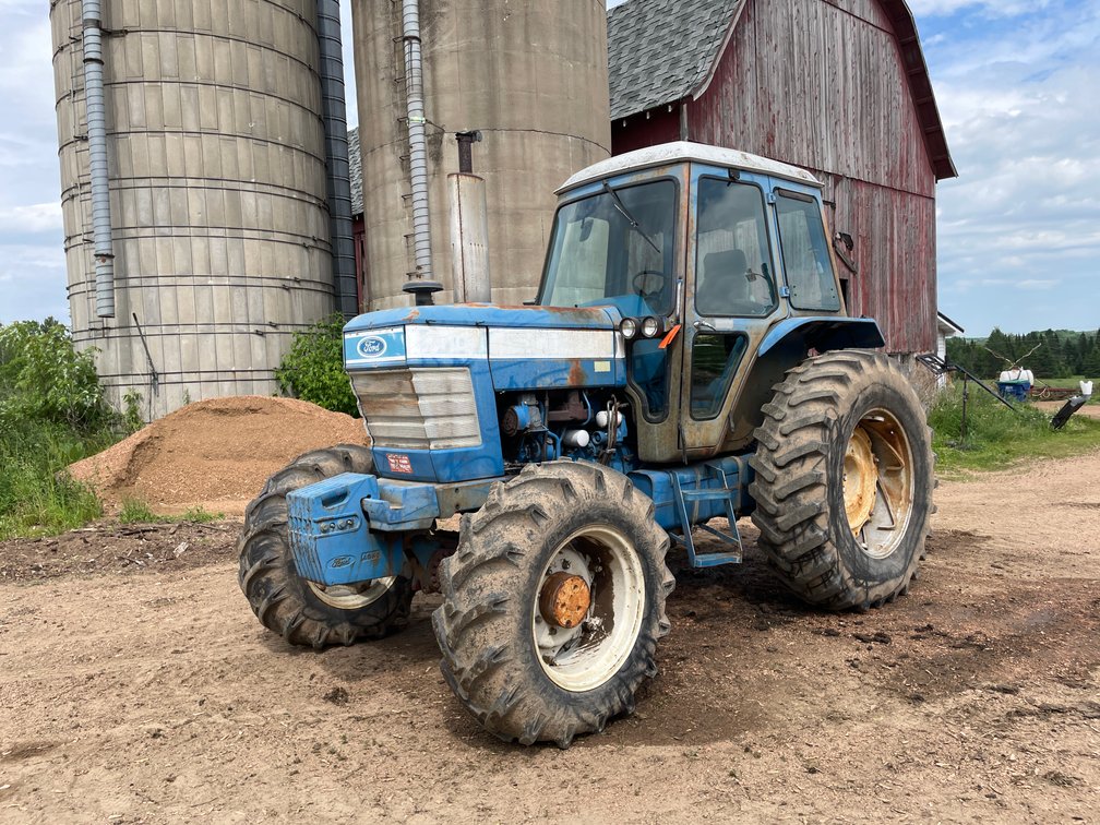 Ford 7710 4WD Tractor (Ringle, WI)