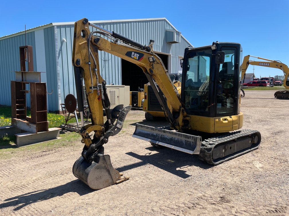 2016 Caterpillar 303.5E2 CR Mini Excavator (Deerbrook, WI)