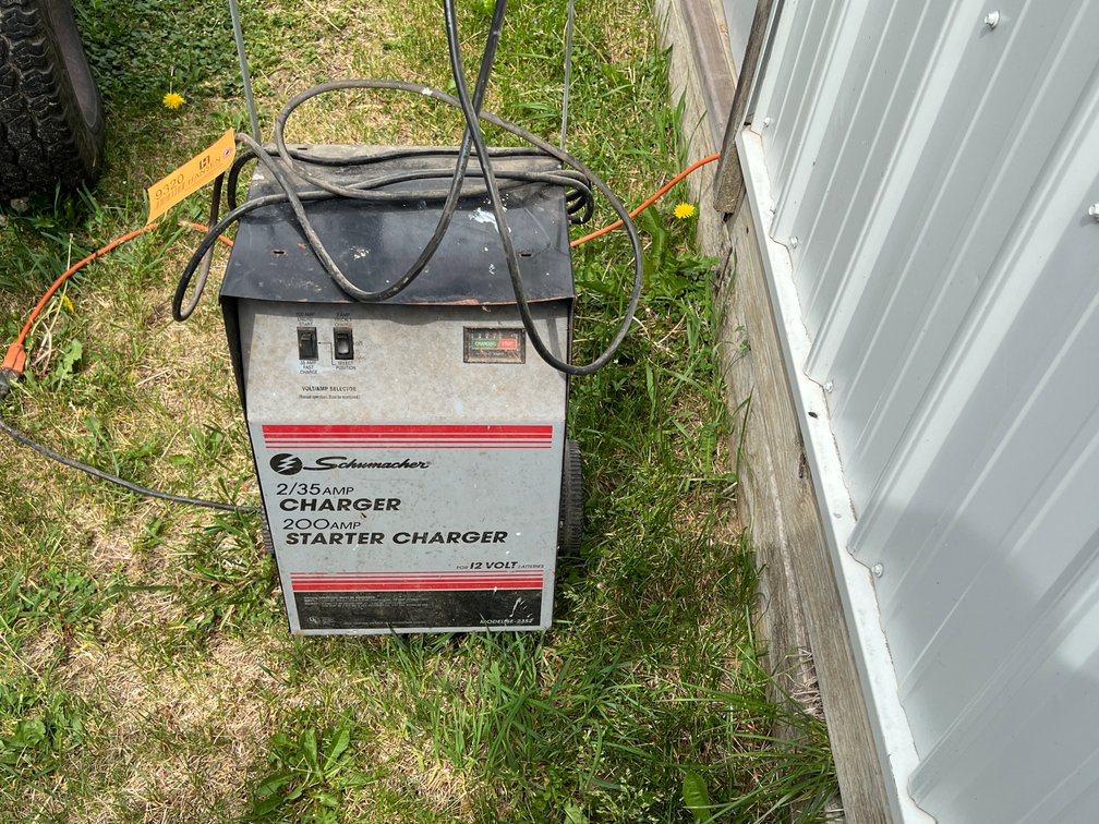 Schumacher 200amp Battery Charger