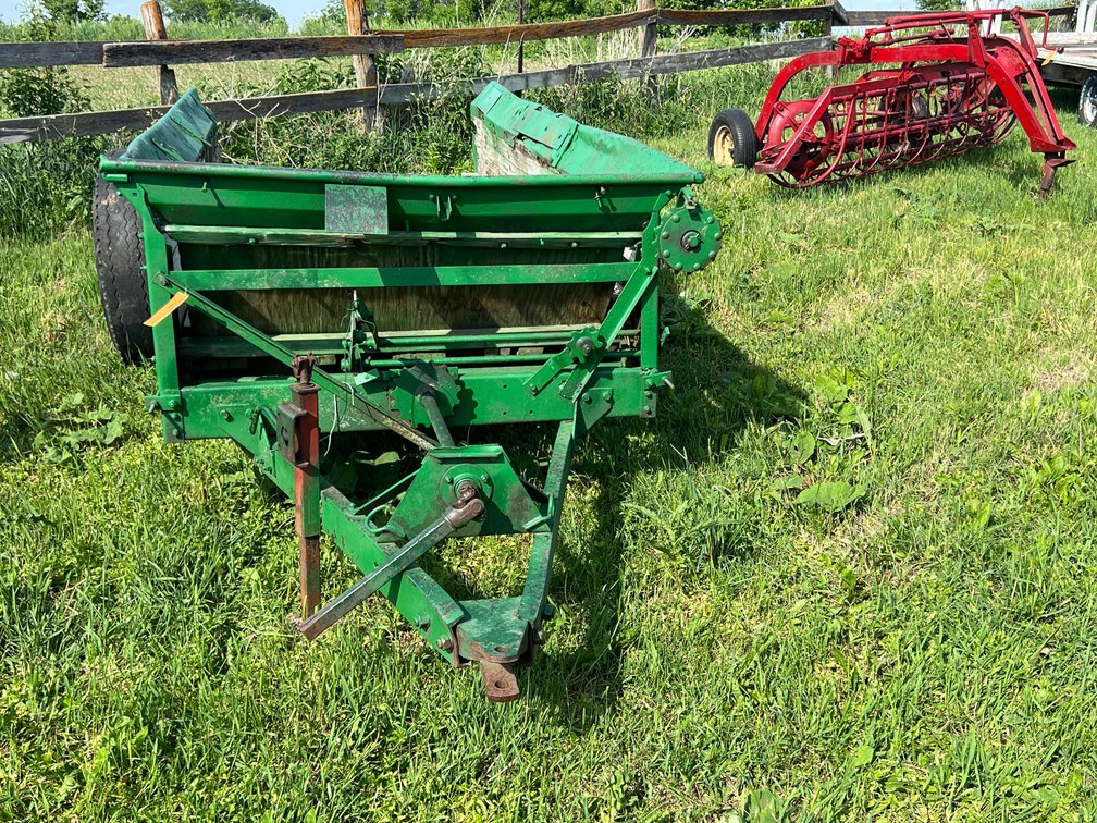 Manure Spreader/Wood Hauler