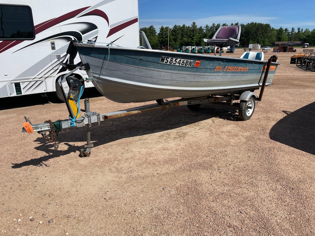 1987 Smoker Craft 14' Aluminum Boat (Has Reg. Card) (Mosinee, WI)