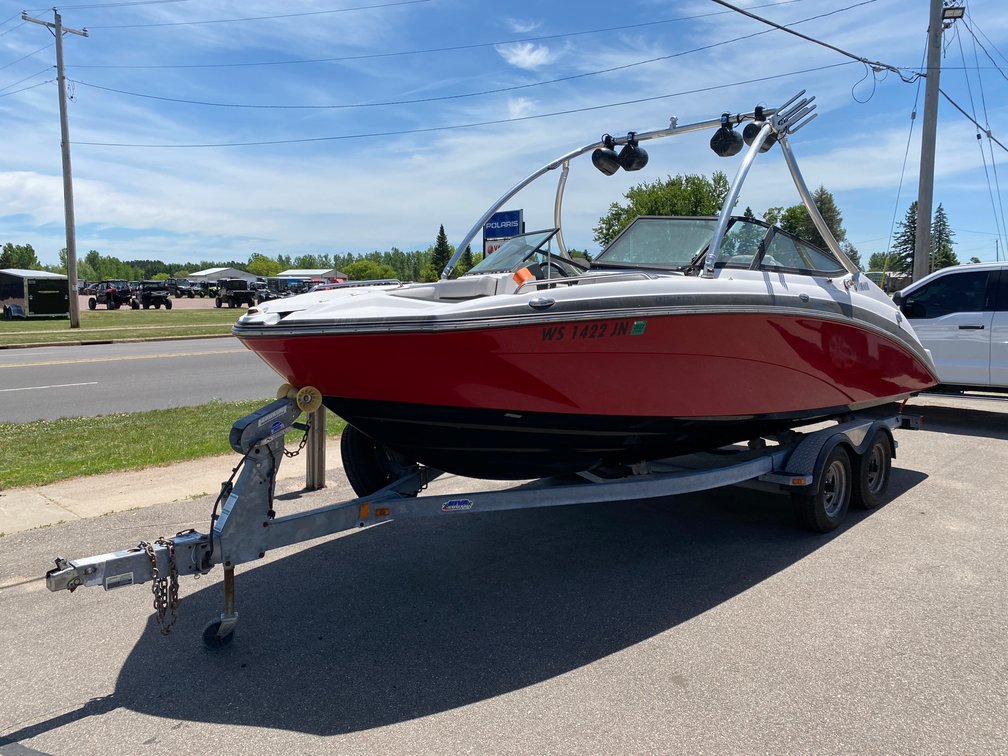 2014 Yamaha 212SS Boat with Trailer (Has WI Title) (Antigo, WI)