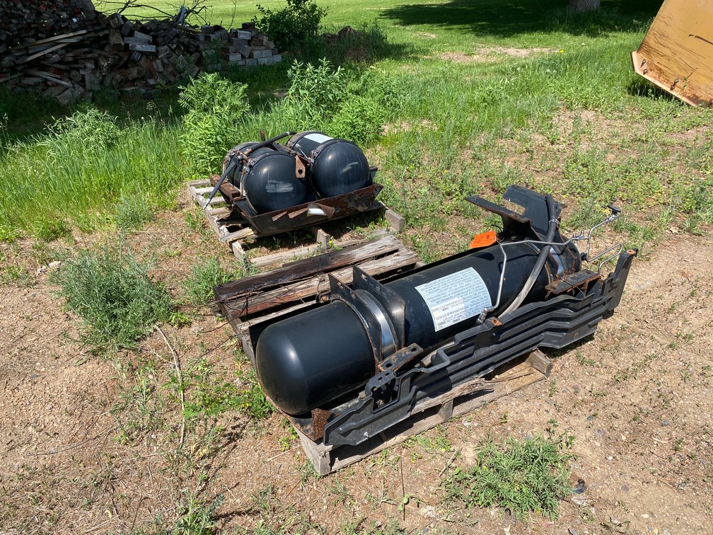 (2) CNG Fuel Tanks (Antigo, WI)