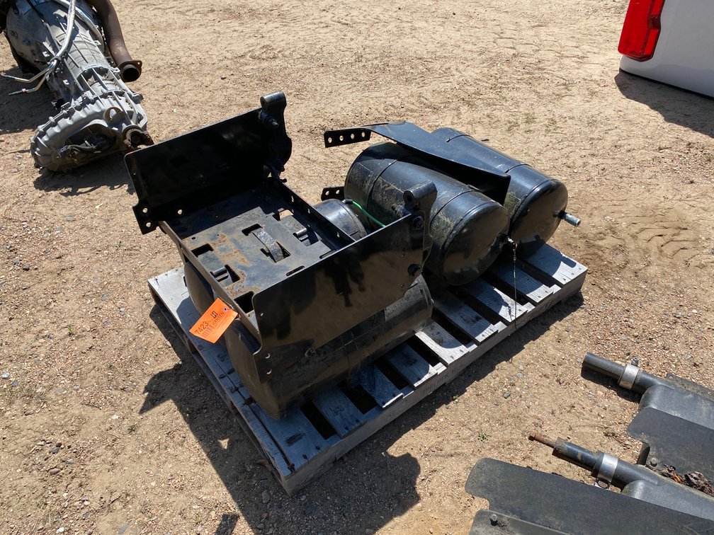 (2) Sets of Truck Air Brake Tanks (Antigo, WI)