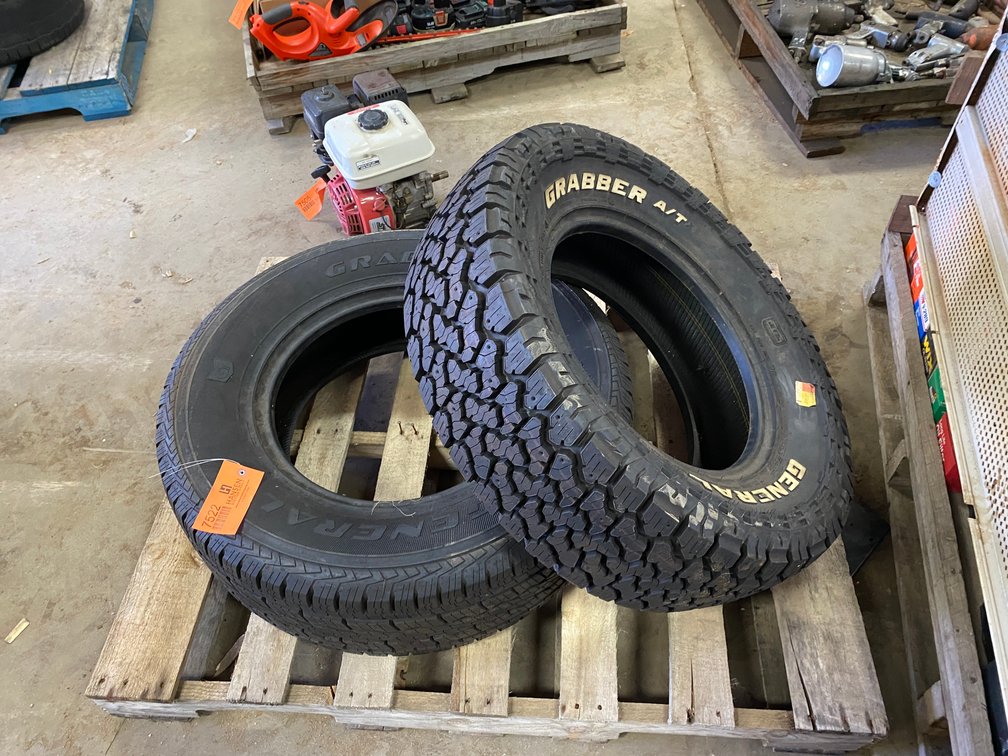 (2) Tires (Antigo, WI)